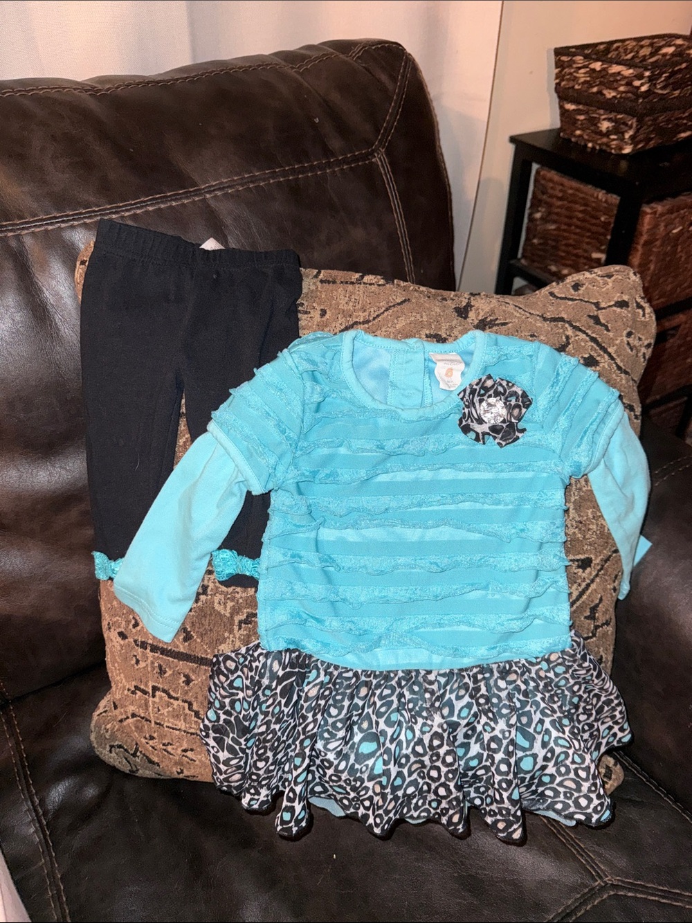 FREE Starting Out Turquoise Ruffle Leopard Tunic with Black Leggings